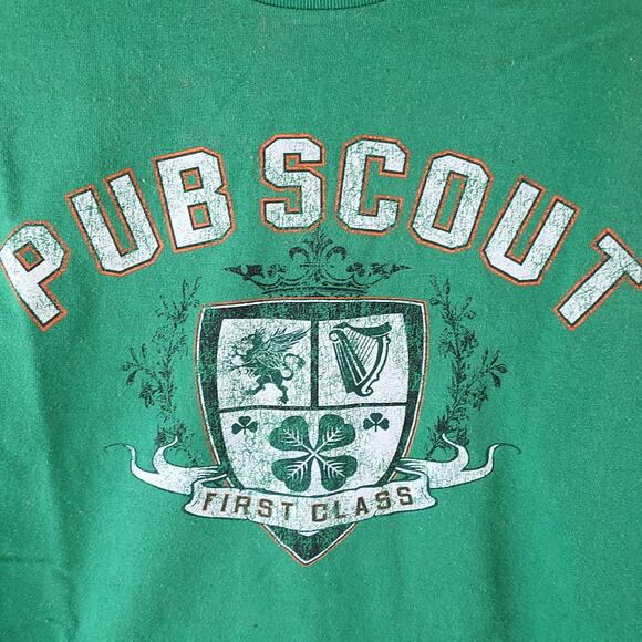 Green St. Paddy's Pub Scout short sleeve Tee shirt size Large - Picture 2 of 6
